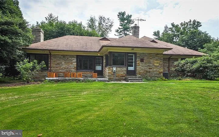 8104 Heacock Ln — Photo 20