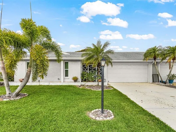 5685 Baden Ct, Fort Myers, FL 33919