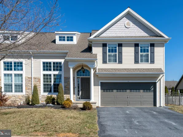 11 Agape Dr, Ephrata, PA 17522