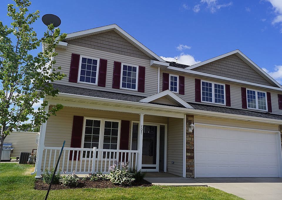 1st image of 2900 SE Glenstone Dr Unit 504