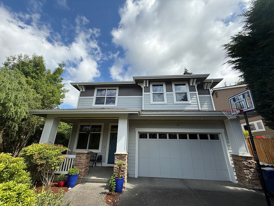 1st image of 15766 NE 120th Way