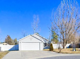 812 Mule Deer Court, Montrose, CO 81401