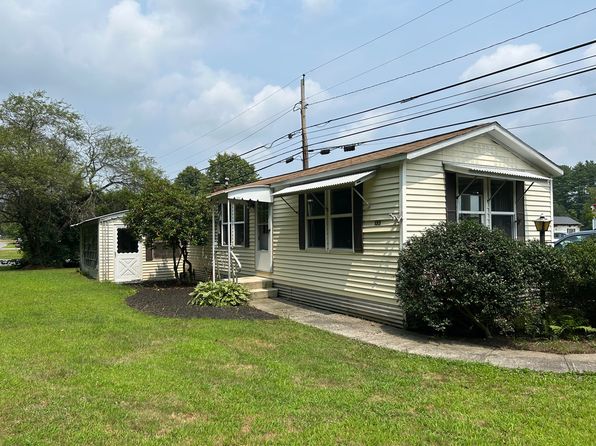 135 Blake Dr