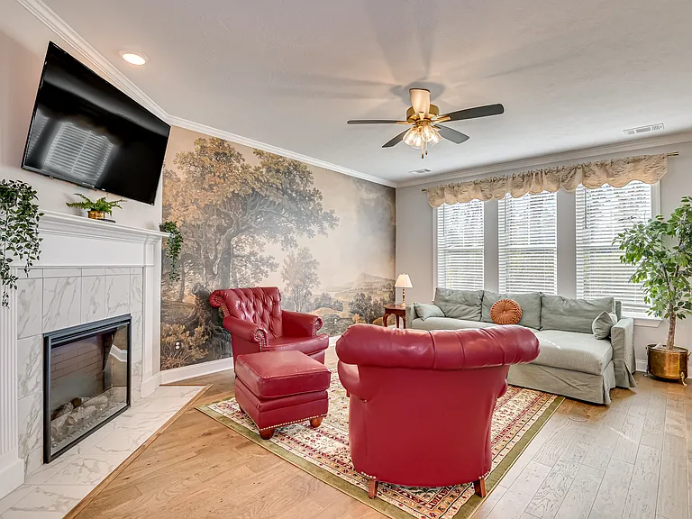 954 Lillian Park Dr — Photo 3