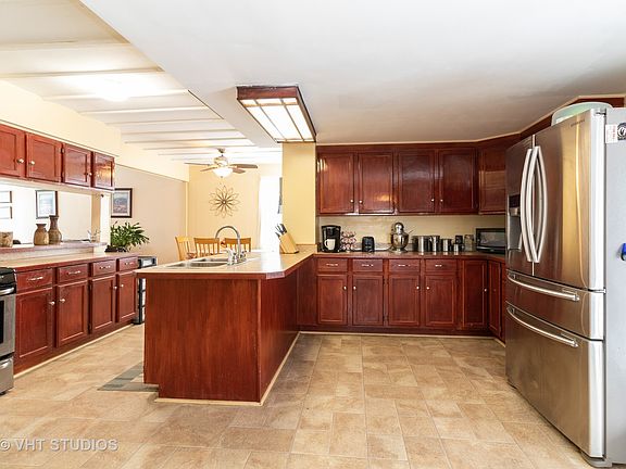 5th image of 6647 167th St