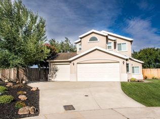 13 Briar Creek Ct, Sacramento, CA 95838