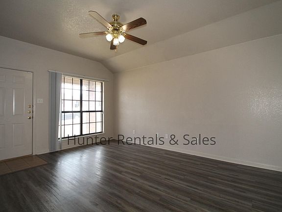 5th image of 3106 Dannen Ct Unit A