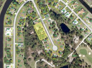 9 Pine Valley Rd, Rotonda West, FL 33947