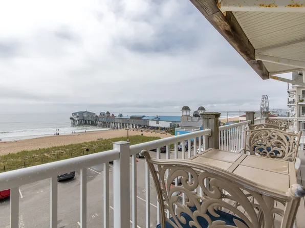 1 E Grand Ave APT 304, Old Orchard Beach, ME 04064