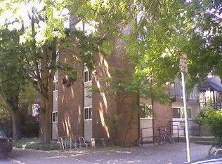 5255 15th Ave NE APT 1, Seattle, WA 98105