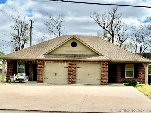 607 E 11th St, Claremore, OK 74017