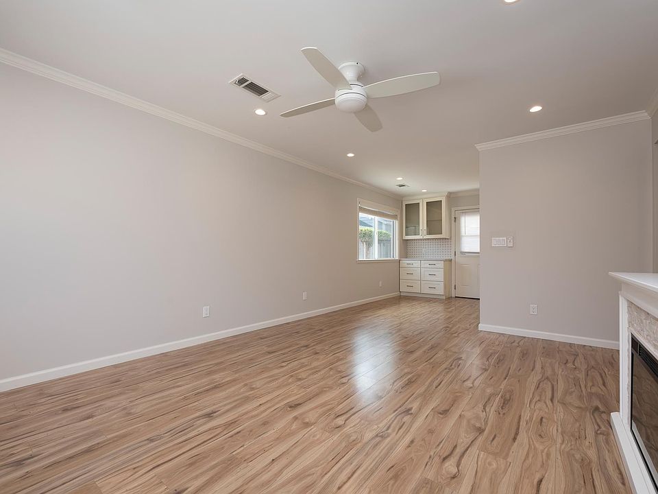 1st image of 725 Laurel Ave #A
