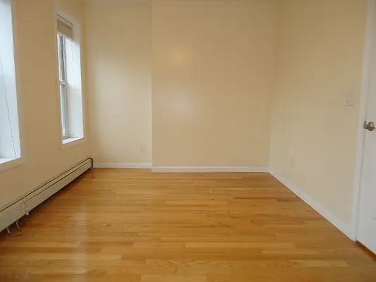 Rented by Hakeem Shahid, LREB | media 3