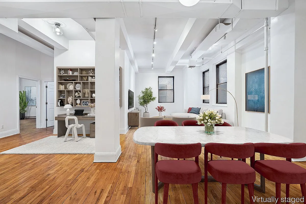 56 Court St APT 4B photo 1
