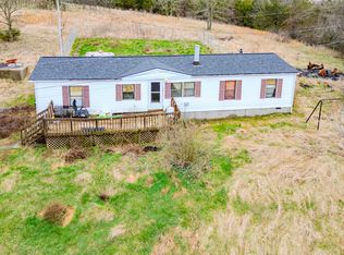 1636 Josephine Rd, Stamping Ground, KY 40379