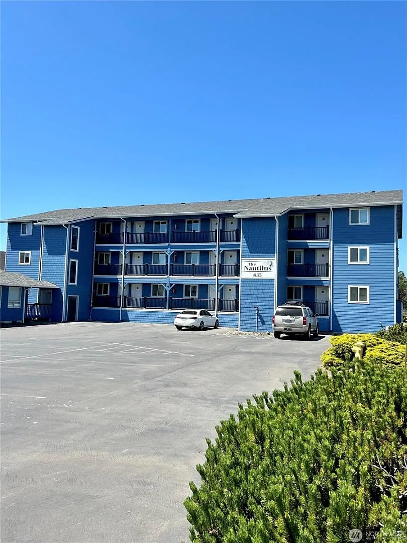 835 Ocean Shores blvd - Nautilus #305 — Photo 3