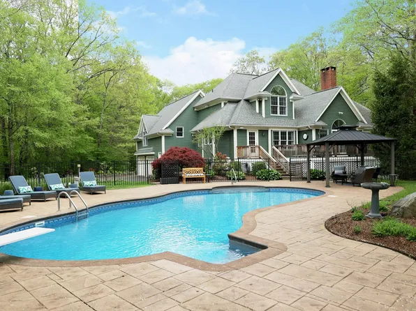 9 Beck Road, Redding, CT 06896