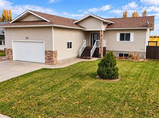 605 W 2nd St E, Maidstone, SK S0M1M0