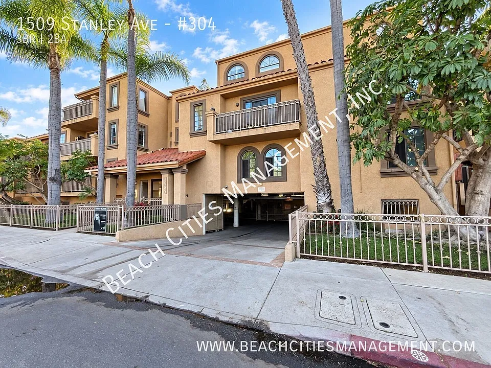 1509 Stanley Ave #304