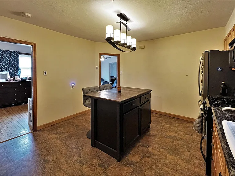 8 Winchester Ct — Photo 4