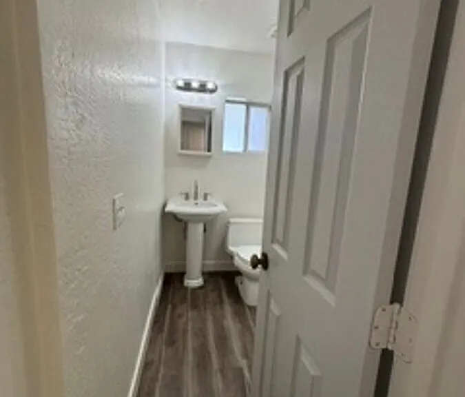 502 E Cody Dr — Photo 12