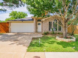 9323 Lipton Ln, Dallas, TX 75217