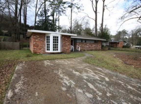 2nd image of 5823 Webb Ave