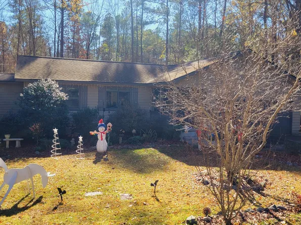 465 Lacebark Dr, Macon, GA 31220