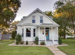 315 E Arch St, Jerseyville, IL 62052