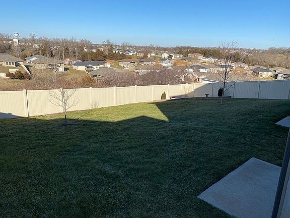 5th image of 4050 Westminister Dr