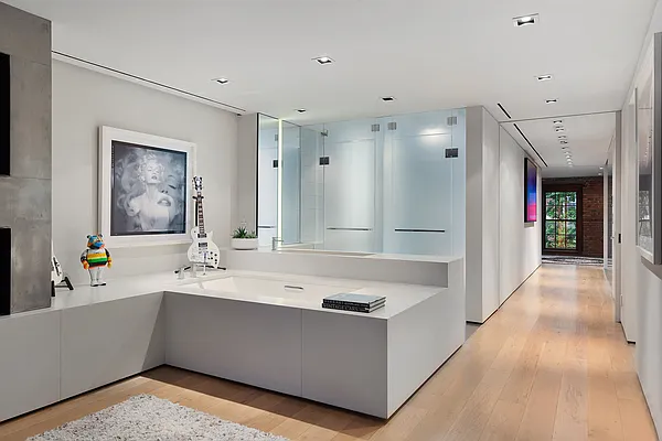 Sold by SERHANT. | media 9