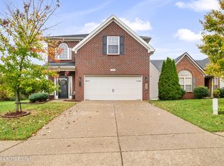 7316 Deutsch Rd, Louisville, KY 40229