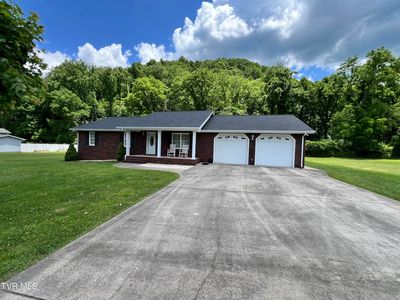839 Deerfield Ln, Hampton, TN, 37658