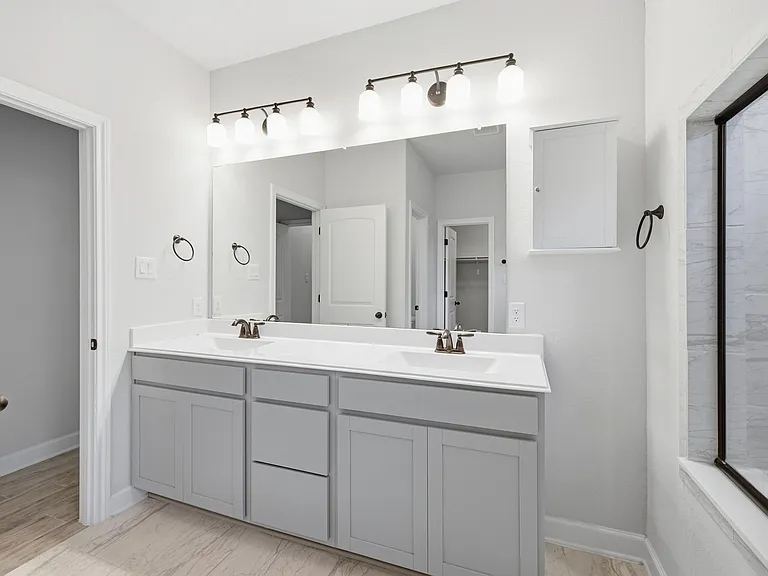 121 Wickersham — Photo 30