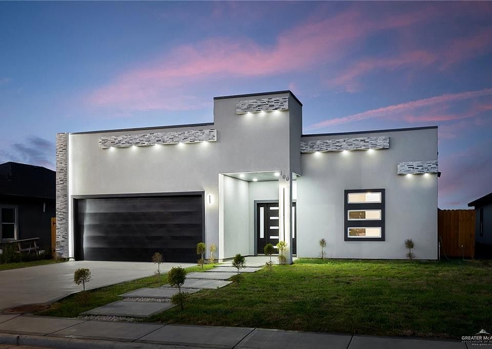 1st image of 400 Catalina Ave