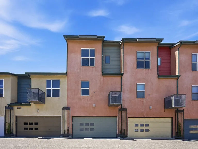 2388 S Wheeling Cir — Photo 29