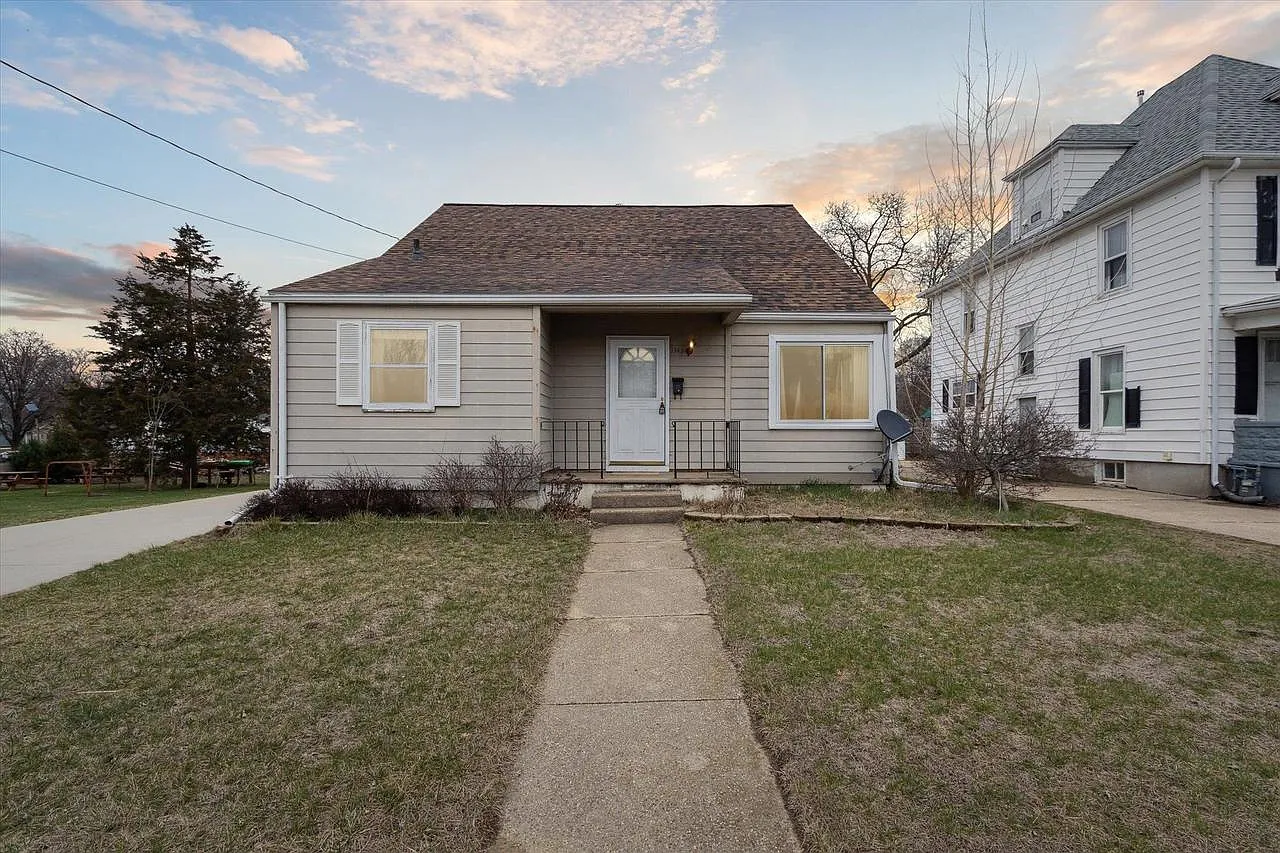 1343 Highland Avenue photo 1