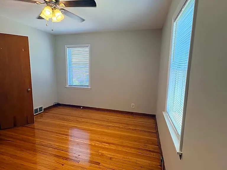 3815 Nanz Ave — Photo 41