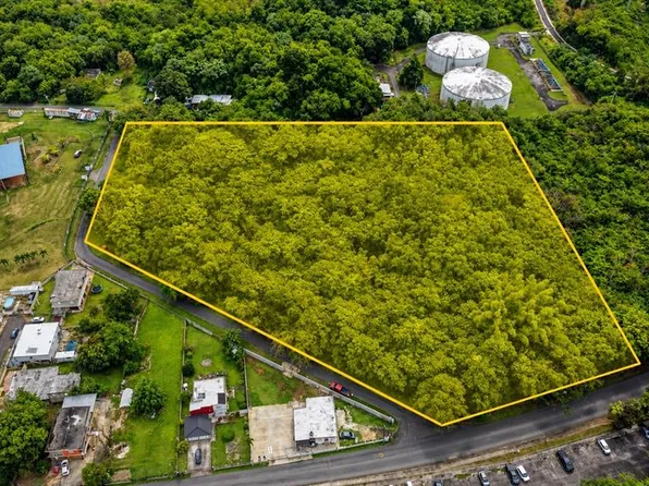 1 Highway 686 #Km-1.2, Manati, PR 00674