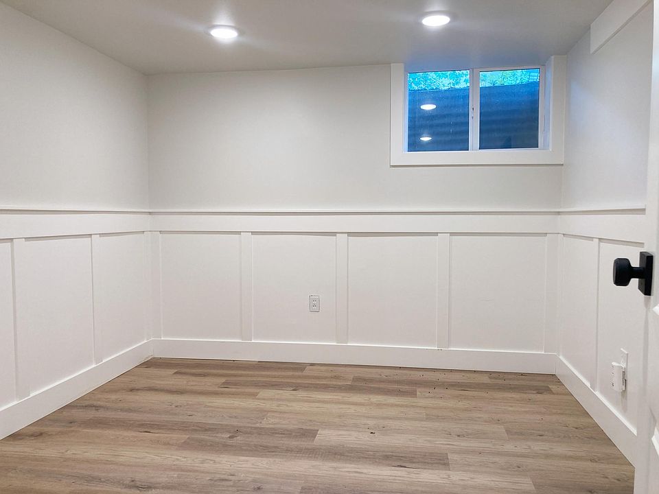 Bedroom #1