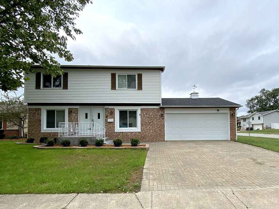 1st image of 16724 Meadowdale Dr