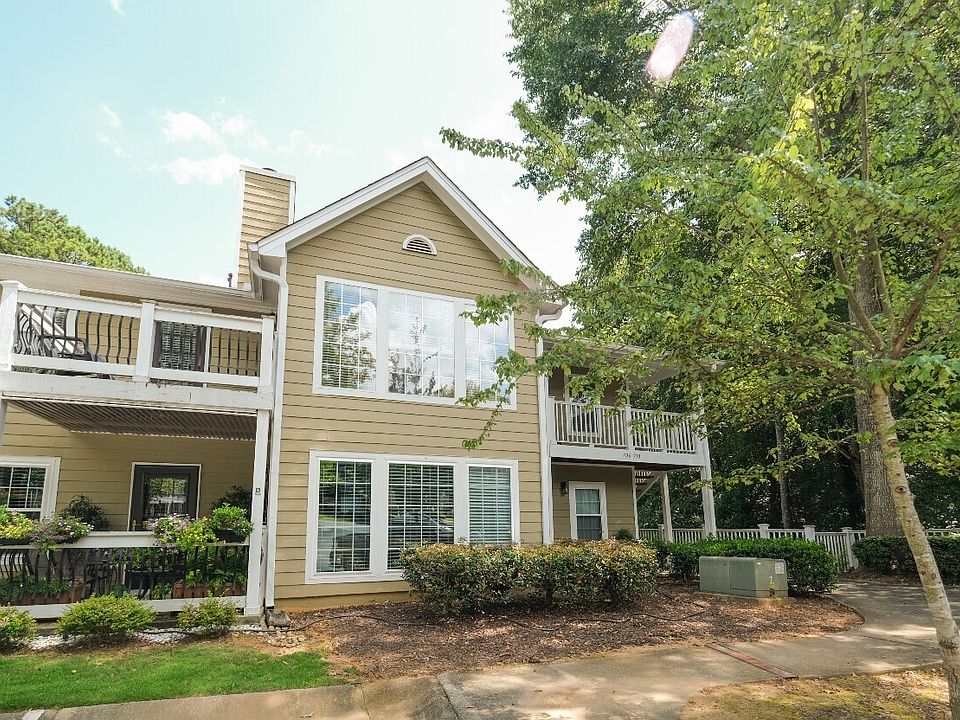 1st image of 710 Berkeley Woods Dr