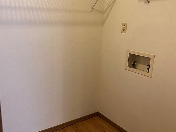 3rd image of 205 Melissa Ct #A