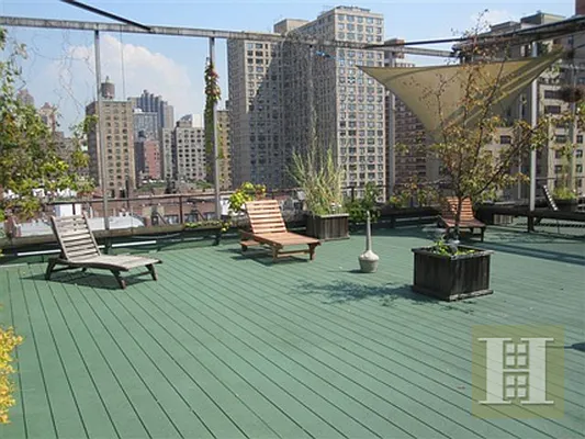 Sold by Halstead Real Estate | media 24