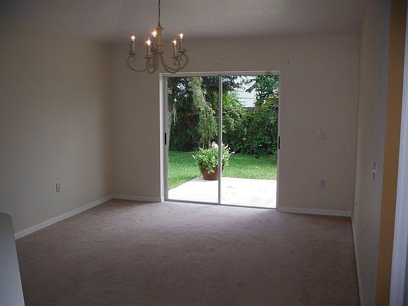 4th image of 16960 Corner Hill Ct