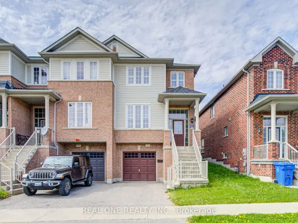 584 Reeves Way Blvd, Whitchurch Stouffville, ON L4A 0T3