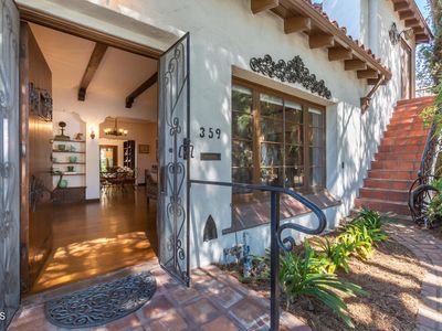 359 N Heather Heights Ct, Monrovia, CA, 91016