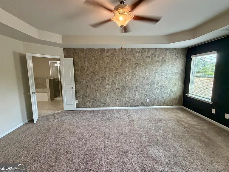 7091 Gladstone Cir — Photo 17