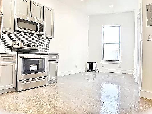 2nd image of 53-23 Roosevelt Ave #1