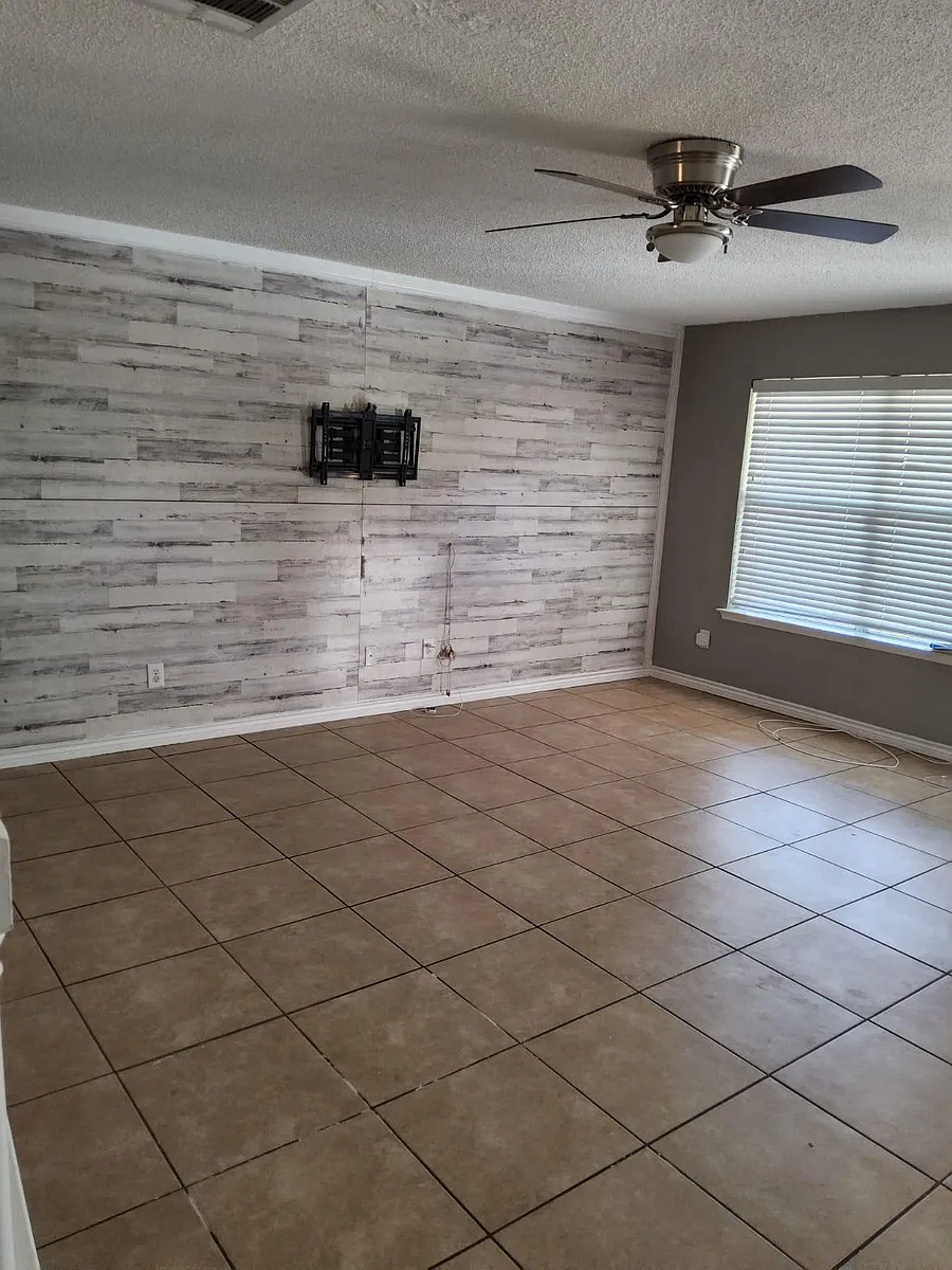 Building Photo - 208 Billy Wickliffe Dr